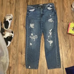 America Eagle jeans 11/30w high rise mom jean